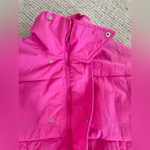 Free People Pink Cropped Puffer - Picture 8 of 16
